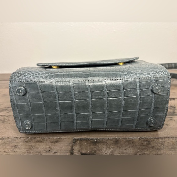 Nancy Gonzalez Gray Crocodile Crossbody Bag. Excellent Condition 😍 - Picture 7 of 10